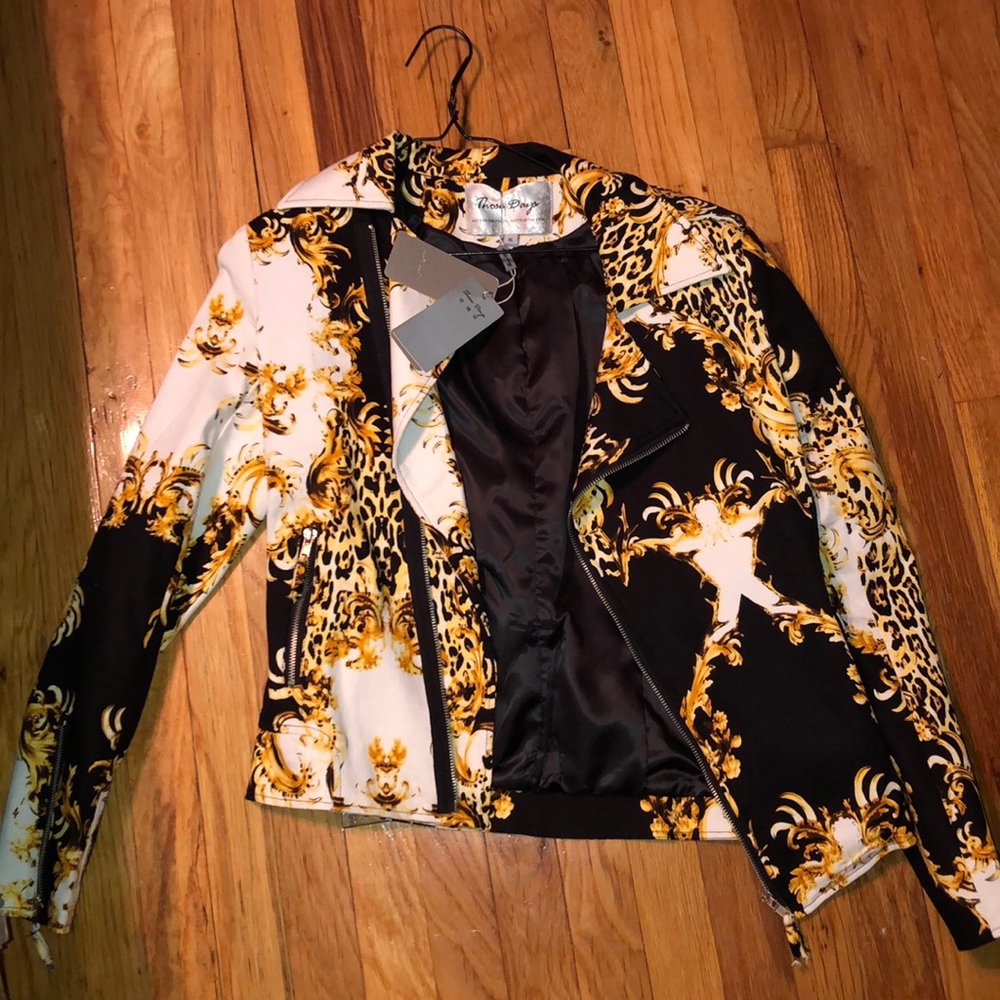 Jacket - Picture 2 of 3